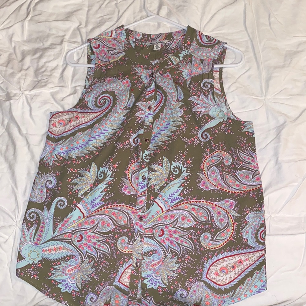American eagle button up tank top🔴